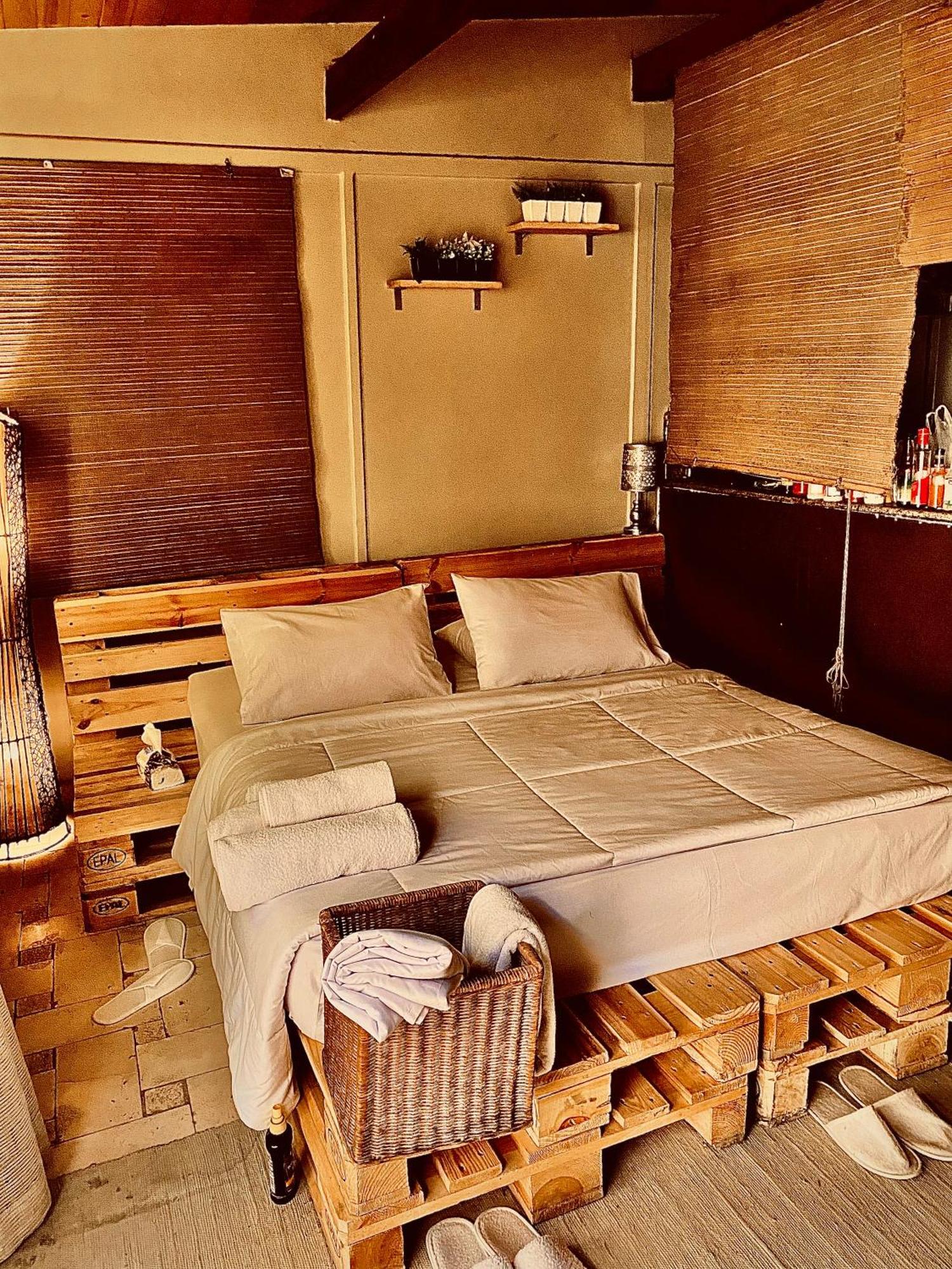 Airport Rooftop Club Luxurious Rooms And Studios Cairo Exterior photo