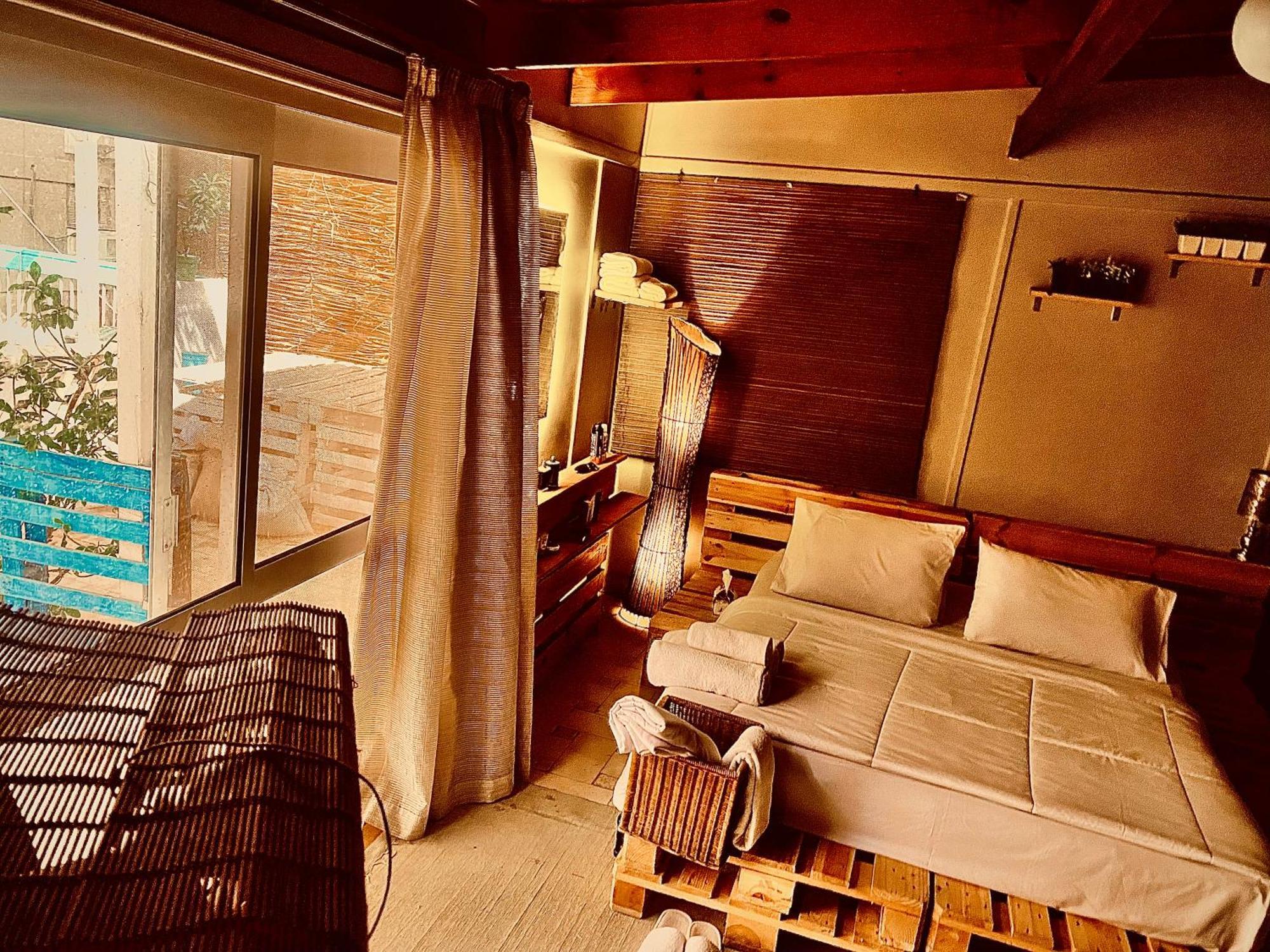 Airport Rooftop Club Luxurious Rooms And Studios Cairo Exterior photo